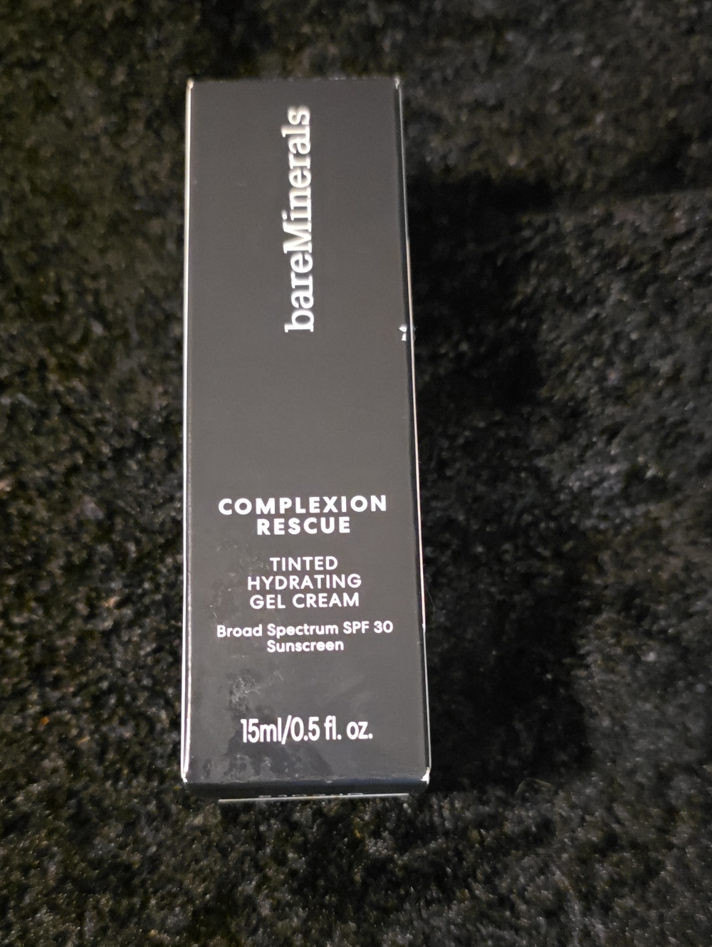 bareMinerals Complexion Rescue Tinted Hydrating Gel Cream - Black